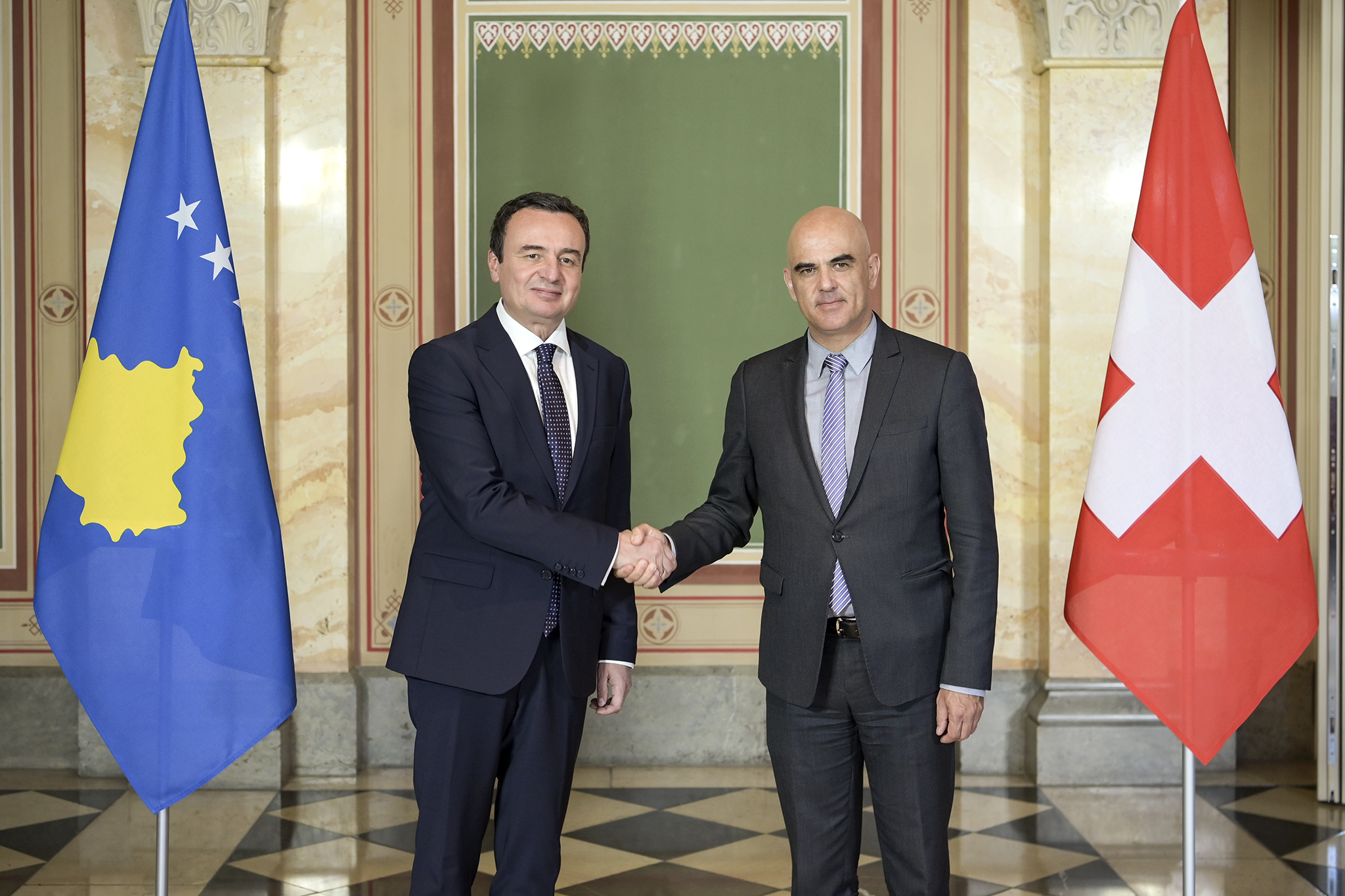 Kurti takon presidentin Berset: Zvicra është vendi i dytë për nga investimet në Kosovë
