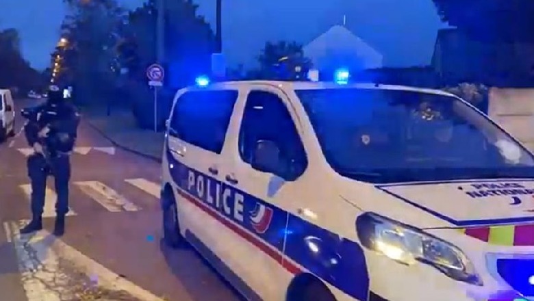  Vritet një mësues gjatë një sulmi me thikë në një shkollë në Francë
